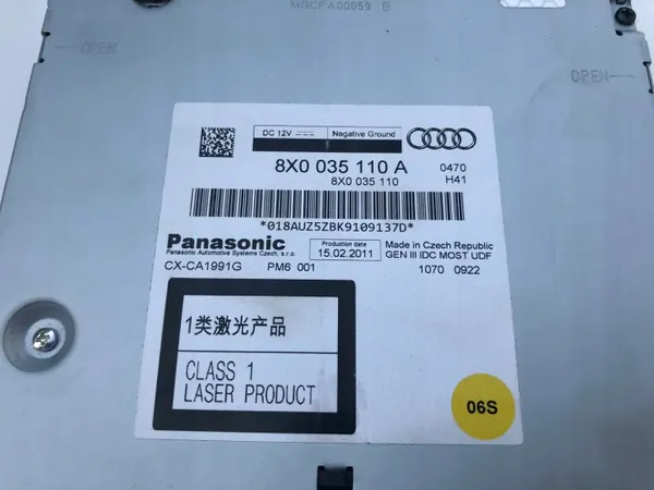 Audi CD-wisselaar OEM 8X0035110A - Gebruikt image 8