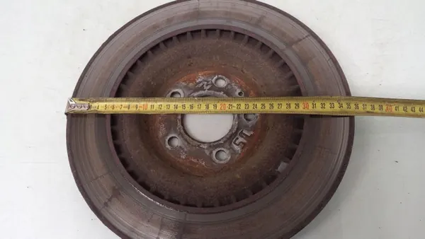 Disque de frein arrière Audi OE ARA119299 d'occasion image 3