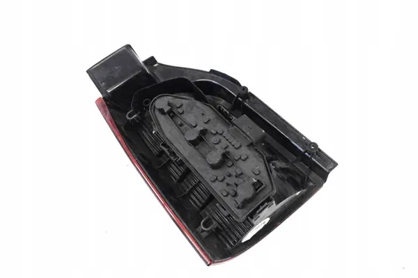 Luz trasera derecha VW TRANSPORTER V (T5) 2.0L diesel image 3