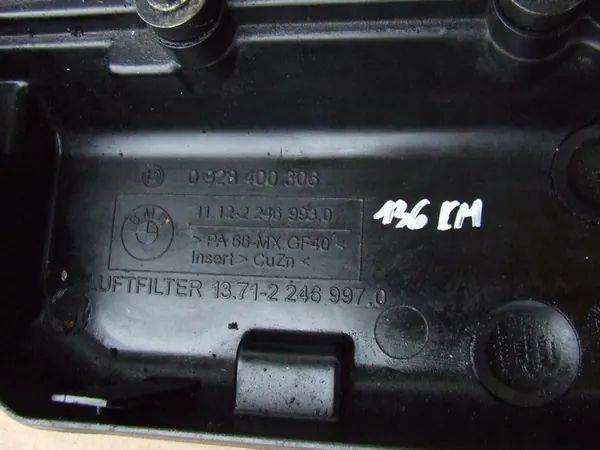 Tampa de Válvulas BMW E46 E39 E60 2.0D image 2