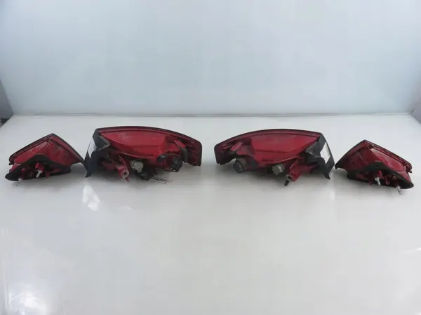 Lámpara trasera izquierda Audi A5 8T Coupe image 4