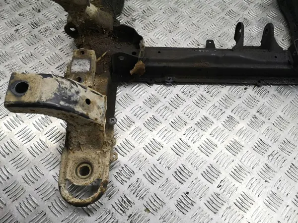 Subchassi dianteiro OEM AMD40403 para Suzuki Grand Vitara II image 10