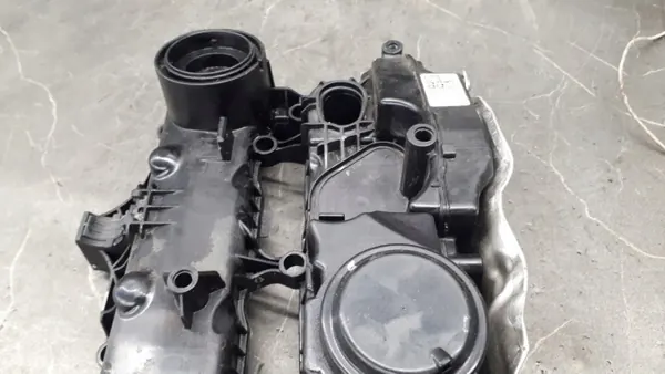Couvercle de soupapes Mercedes A6540167100 OEM Occasion image 4