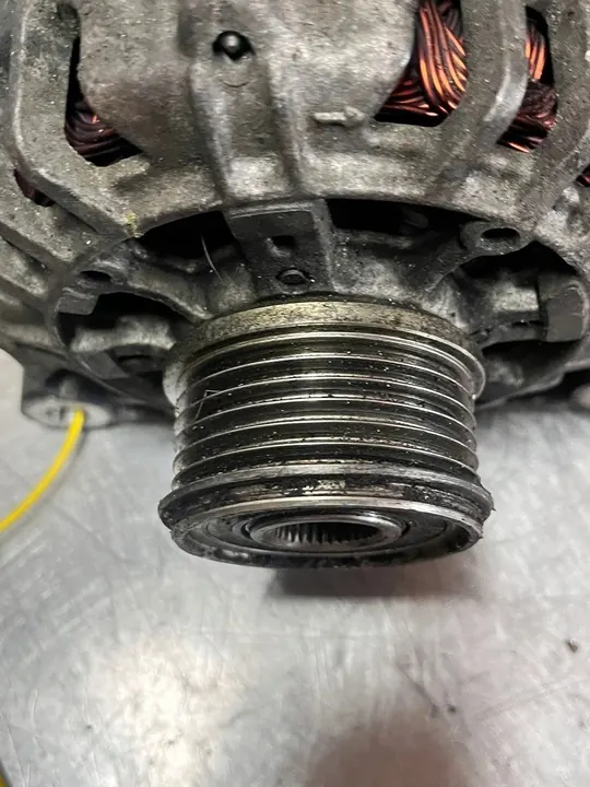 Vaihtovirtageneraattori Peugeot Citroen 9655296080 image 3