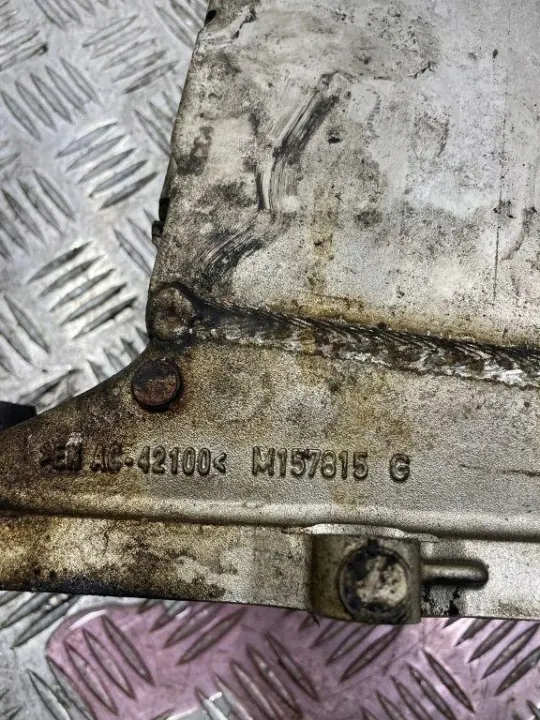 Insugningsgrenrör VW M157812F 1.6L diesel 2014 image 2
