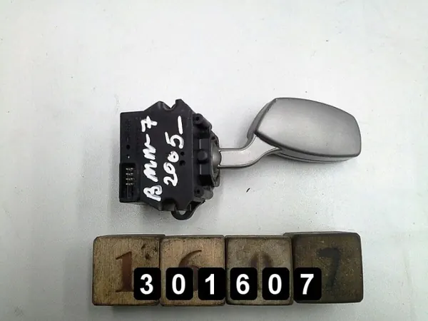 Interruptor BMW OEM AM-301607 - Estado Usado image 2