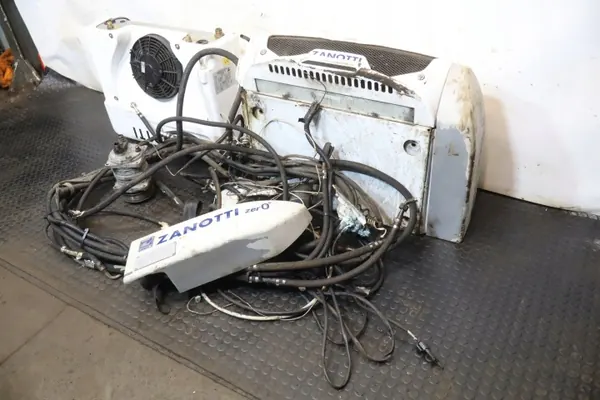 Airco-compressor Z200S-F voor Renault Master III 2.3DCI image 3