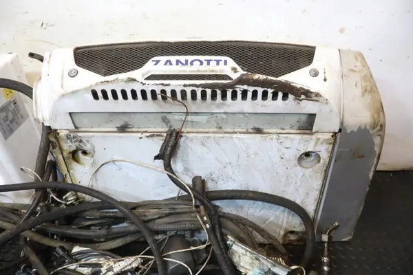 Airco-compressor Z200S-F voor Renault Master III 2.3DCI image 5