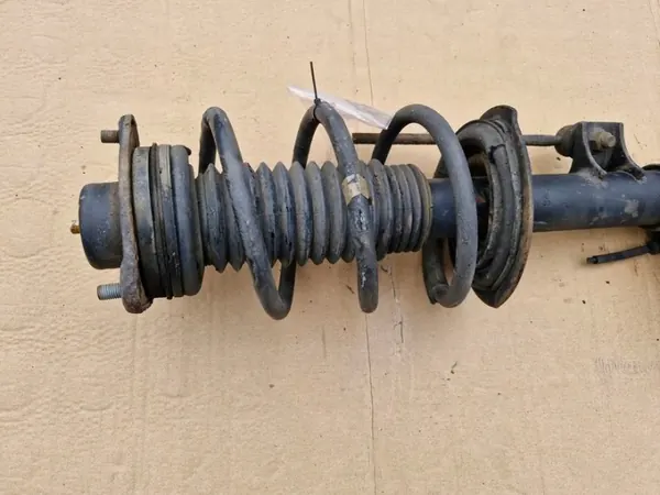 OEM 1 Höger Framfjädring för Hyundai Veloster 1.6 GDI image 3