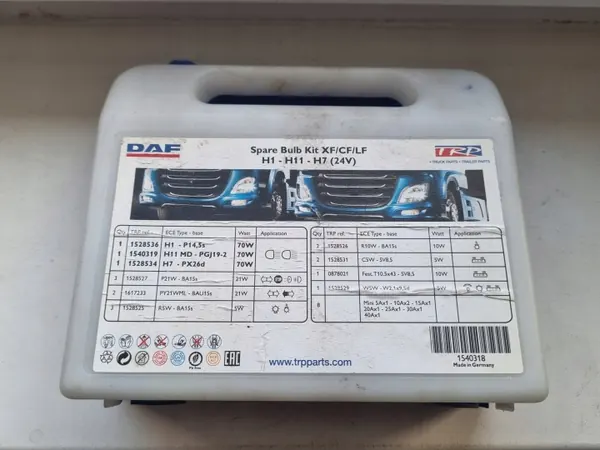 DAF XF 106 Lampendoos Set OEM ZESTAW SKRZYNKA image 2