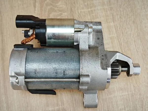 Motor de arranque Audi A5 F5 A4 B9 2.0 TFSI 06L911024 image 4