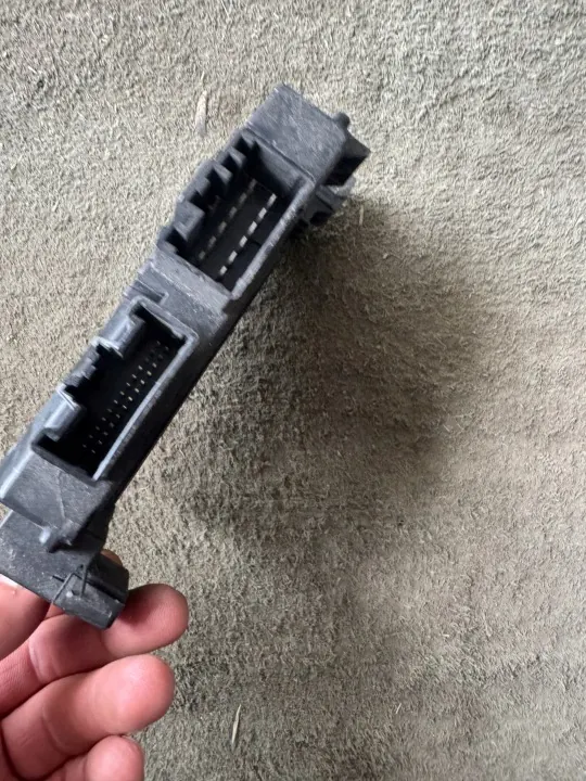 Actuador de compuerta Ford Mondeo MK5 OEM 254557 - Usado image 3