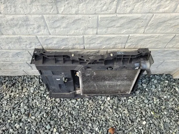 Support de Radiateur Avant 1.2 VTI Peugeot 208 I image 3