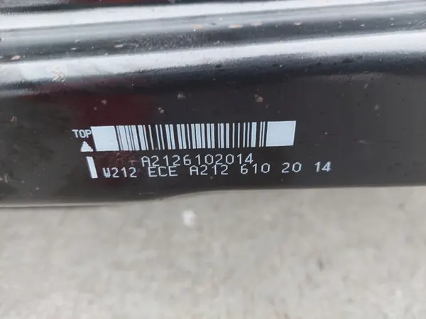 OEM XXX bakstötfjädersförstärkning Mercedes E W212 image 4
