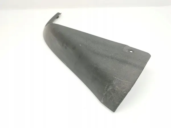 Maserati Ghibli 2016 Acabamento de para-choque traseiro image 4