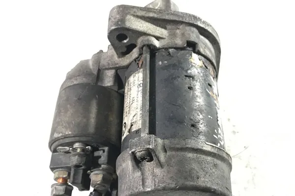 Motor de arranque BMW 5 (E60) 2.2L gasolina 2004 image 2