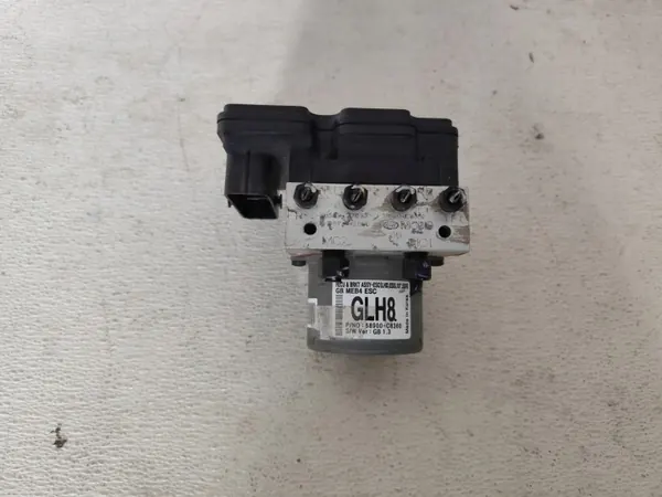 Bomba ABS OEM 58900-C8360 para Hyundai i20 II image 2