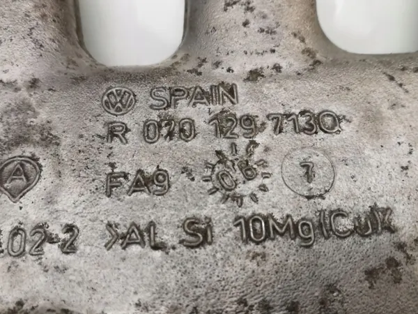 Gebrauchter Ansaugkrümmer Volkswagen OE R070129713Q image 6
