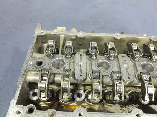 Cabeza de motor SKODA RAPID 1.2 TSI 04E103064L image 6