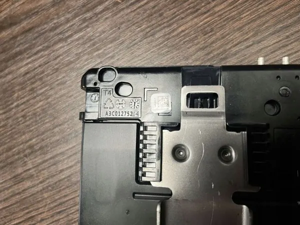Módulo MMI usado OEM A3C01275204 para Renault Trafic III image 7