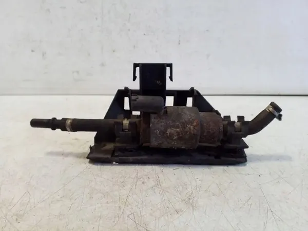 Webasto Värmepump VW Passat B8 OEM WOS9019847C image 2