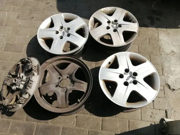 OEM 2160825 Fram höger stötdämparfäste för Ford image 2