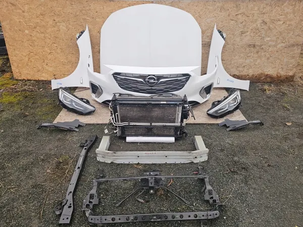 OPEL INSIGNIA B Voorbumper, Grille & Koplampen image 2