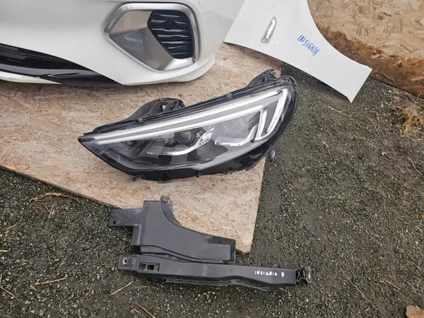 OPEL INSIGNIA B Voorbumper, Grille & Koplampen image 5