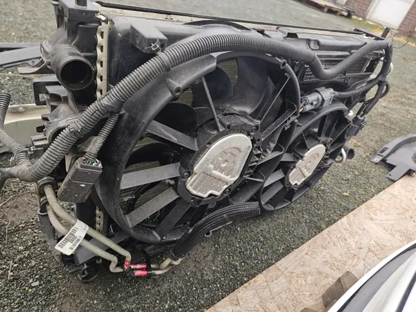 OPEL INSIGNIA B Voorbumper, Grille & Koplampen image 8