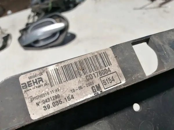 Correa delantera OEM 13450416 para Opel Corsa E 1.4L image 3