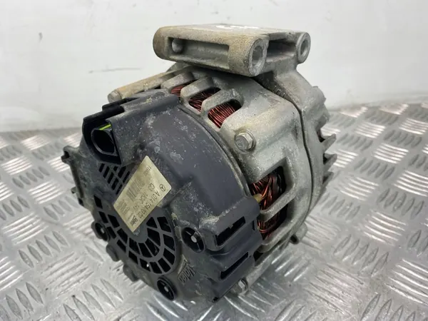 Mercedes GLK 350 X204 3.5 Alternator A0141543302 image 2