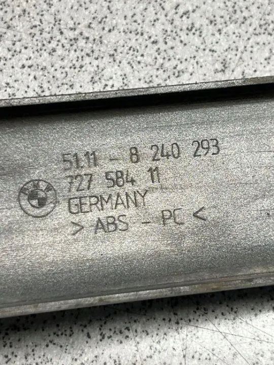 BMW OEM 8240293 Voorbumper Strip Linkerkant image 3