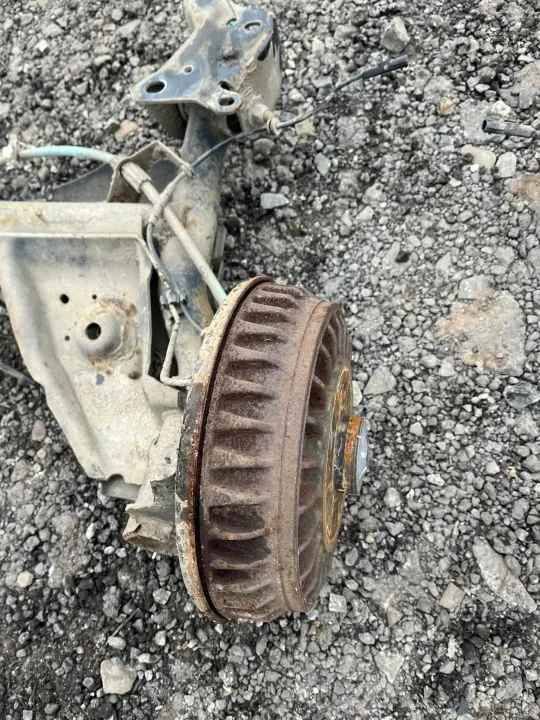 Poutre de suspension arrière OEM pour Renault Captur I 1.5 DCI image 4