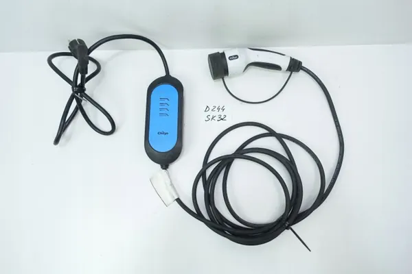OEM C00061175 13A 250V Maxus laadkabel image 2