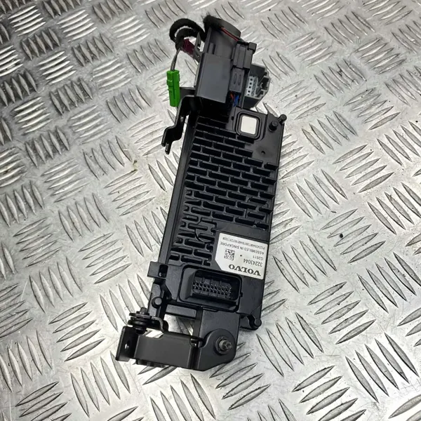 Caméra radar avant OEM 32243044 pour Volvo image 3