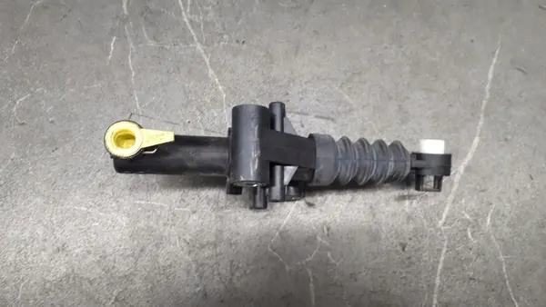 306105360r cilindro de embreagem Renault Trafic III 1.6dci image 4