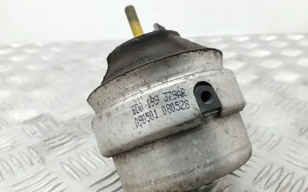 Soporte de motor SEAT 8D0199379AR image 4