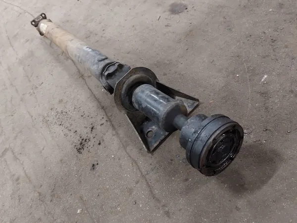 Bakre drivaxel Mercedes W163 ML 270 CDI A1634101202 image 5