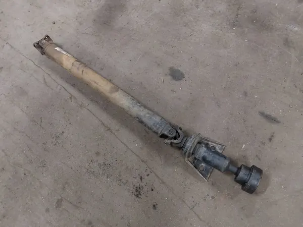 Bakre drivaxel Mercedes W163 ML 270 CDI A1634101202 image 6