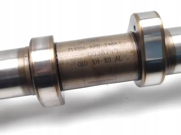 Audi A3 Kamaxel 2.0 FSI 2005 06D109101AL image 7