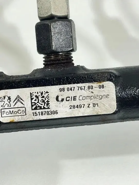 Einspritzschiene Sensor Citroen OEM 9804776780 image 3
