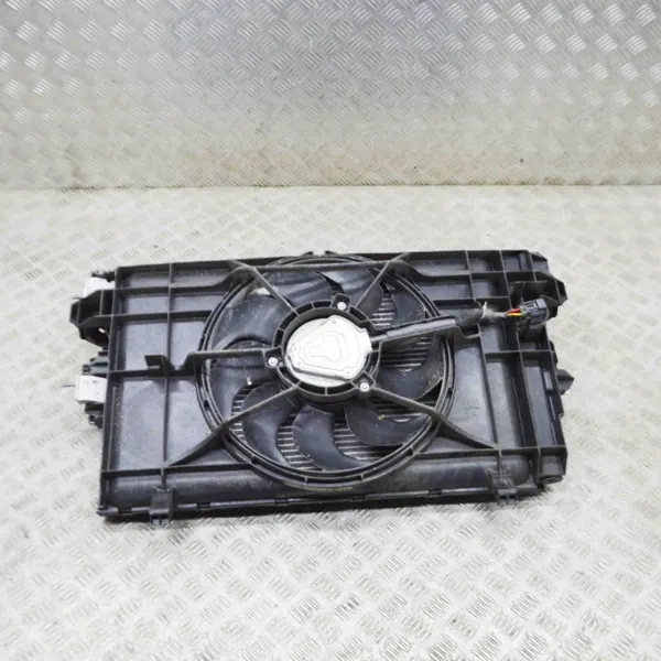 Pièce refroidissement Tesla Model 3 OEM 107673300E image 2