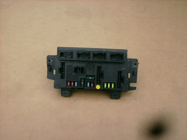 Módulo de Controle BSI Fiat Panda II 51773067 image 4