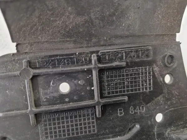 FIAT 500X 1.3 B LIFT Tampa do Radiador Guia de Ar Direita image 10