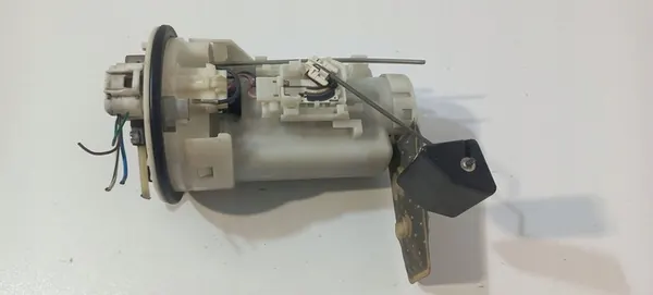 Toyota Corolla Verso Polttoainesyöttö 77020-0F010 image 3