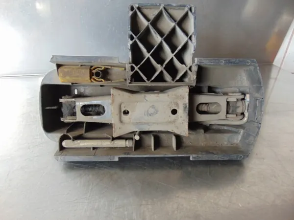 Macaco Peugeot 307 SW OEM 9655347080 - Usado image 4