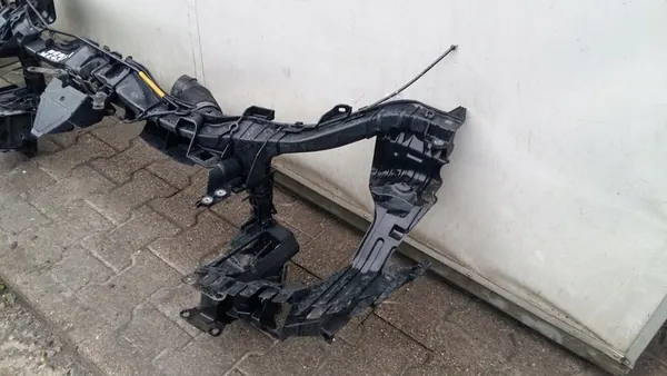 Reforço frontal Mercedes A-Class W169 image 2