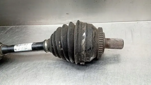 Vänster Halvaxel Volvo S60 V70 II 2.4D P30783083 image 3