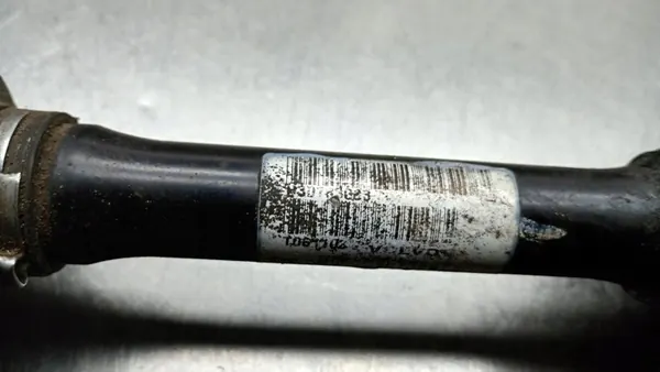 Vänster Halvaxel Volvo S60 V70 II 2.4D P30783083 image 4