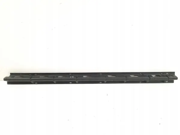 BMW X5 E53 kynnyskiinnike OEM 8408709 - Käytetty image 2